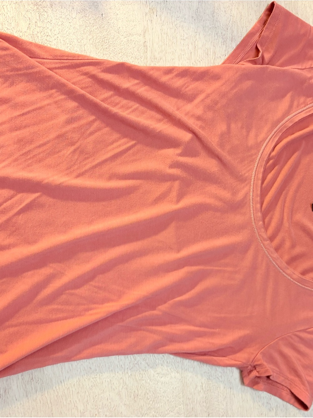 White House Black Market Coral Pink Short Sleeve Tee - Picture 4 of 6